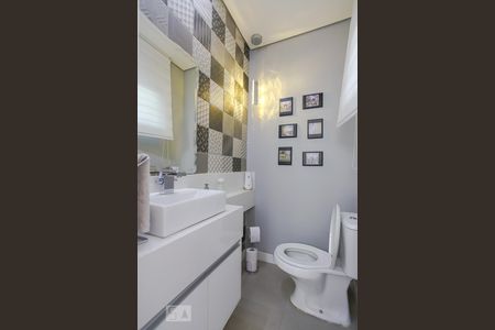 Casa à venda com 116m², 3 quartos e 2 vagasLavabo