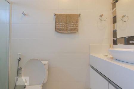 Casa à venda com 116m², 3 quartos e 2 vagasBanheiro da Suíte 3