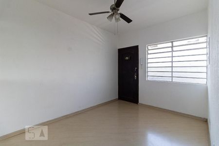 Sala de apartamento para alugar com 2 quartos, 49m² em Cambuci, São Paulo