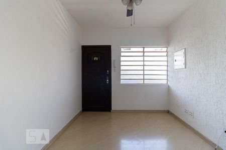 Sala de apartamento para alugar com 2 quartos, 49m² em Cambuci, São Paulo