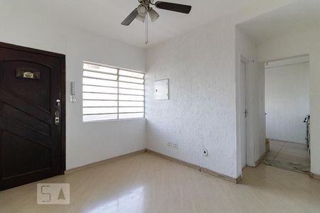 Sala de apartamento para alugar com 2 quartos, 49m² em Cambuci, São Paulo