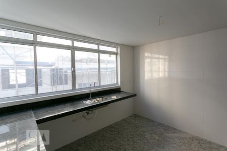 Apartamento à venda com 113m², 2 quartos e 2 vagasCozinha