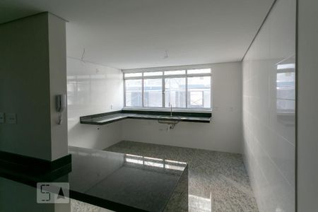 Apartamento à venda com 113m², 2 quartos e 2 vagasCozinha