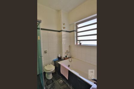 Apartamento à venda com 85m², 2 quartos e 1 vagaBanheiro