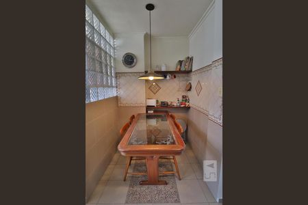 Apartamento à venda com 85m², 2 quartos e 1 vagaCozinha