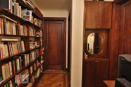 Apartamento à venda com 85m², 2 quartos e 1 vagaCorredor