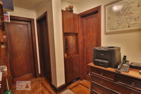 Apartamento à venda com 85m², 2 quartos e 1 vagaCorredor