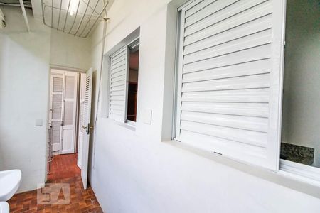 Casa de condomínio para alugar com 25m², 1 quarto e sem vaga Casa de condomínio para alugar com 25m², 1 quarto e sem vagaÁrea de Serviço
