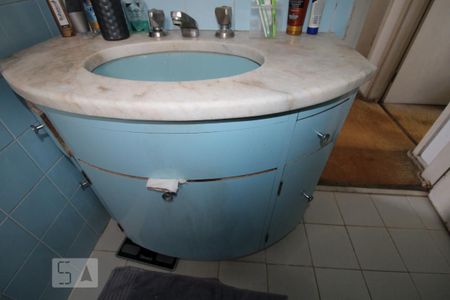 Apartamento à venda com 110m², 3 quartos e 2 vagasBanheiro Social