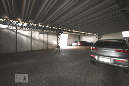 Apartamento à venda com 110m², 3 quartos e 2 vagas Apartamento à venda com 110m², 3 quartos e 2 vagasÁrea de Manobra 2