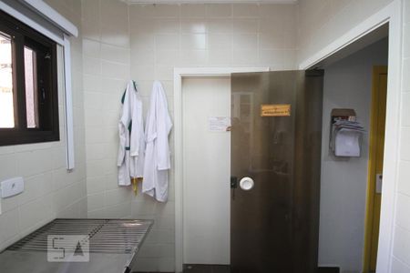 Casa à venda com 250m², 3 quartos e 2 vagasÁrea de Serviço