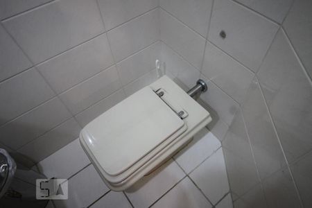 Casa à venda com 250m², 3 quartos e 2 vagasLavabo