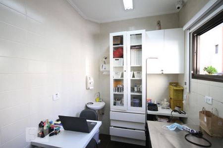 Casa à venda com 250m², 3 quartos e 2 vagasÁrea de Serviço