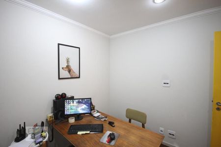 Casa à venda com 250m², 3 quartos e 2 vagasEscritório