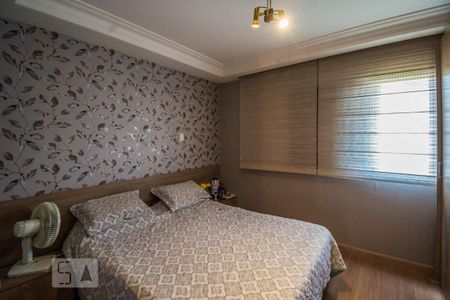 Apartamento à venda com 148m², 4 quartos e 3 vagas Apartamento à venda com 148m², 4 quartos e 3 vagasSuíte