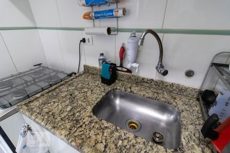 Apartamento à venda com 68m², 2 quartos e 1 vagaCozinha - Pia