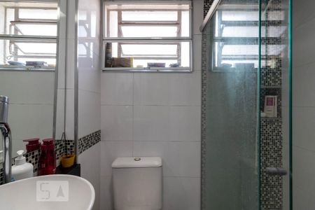 Apartamento à venda com 68m², 2 quartos e 1 vagaBanheiro - Torneira