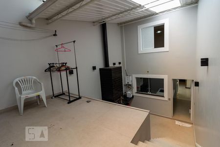 Casa à venda com 140m², 3 quartos e 2 vagas Casa à venda com 140m², 3 quartos e 2 vagasÁrea de Serviço