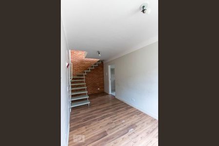 Sala de apartamento para alugar com 3 quartos, 100m² em Jardim Leonor, Cotia