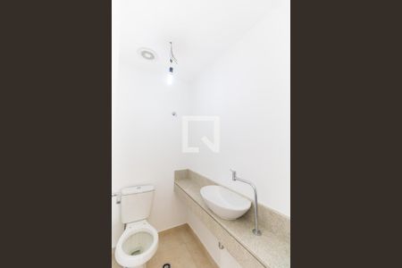 Apartamento à venda com 137m², 3 quartos e 3 vagas Apartamento à venda com 137m², 3 quartos e 3 vagasBanheiro Social