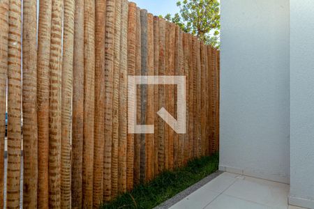 Varanda de apartamento para alugar com 2 quartos, 70m² em Jardim Holanda, Uberlândia