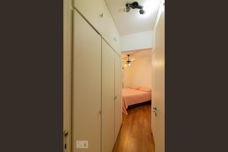 Suíte de apartamento à venda com 3 quartos, 75m² em Indianópolis, São Paulo