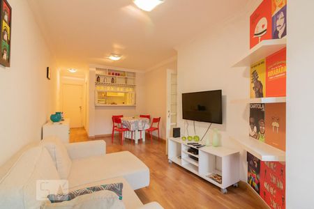 Sala de apartamento à venda com 3 quartos, 75m² em Indianópolis, São Paulo