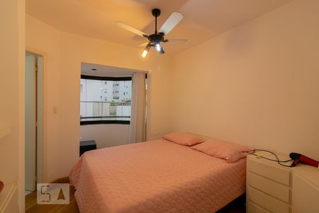 Suíte de apartamento à venda com 3 quartos, 75m² em Indianópolis, São Paulo