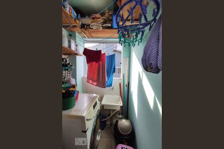 Apartamento à venda com 60m², 2 quartos e 1 vaga Apartamento à venda com 60m², 2 quartos e 1 vagaÁrea de Serviço