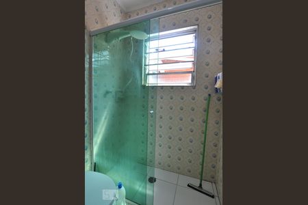 Casa à venda com 160m², 3 quartos e 1 vagaBanheiro 2