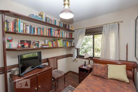 Apartamento à venda com 200m², 4 quartos e 3 vagas Apartamento à venda com 200m², 4 quartos e 3 vagasSuíte 2