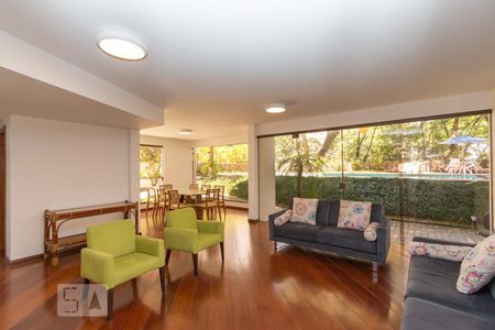 Apartamento à venda com 200m², 4 quartos e 3 vagas Apartamento à venda com 200m², 4 quartos e 3 vagasSalão de Festas