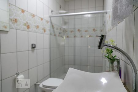 Casa à venda com 300m², 4 quartos e 5 vagas Casa à venda com 300m², 4 quartos e 5 vagasBanheiro