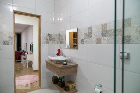 Casa à venda com 300m², 4 quartos e 5 vagas Casa à venda com 300m², 4 quartos e 5 vagasBanheiro