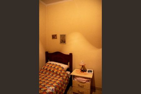 Casa à venda com 240m², 3 quartos e 5 vagas Casa à venda com 240m², 3 quartos e 5 vagasQuarto 2