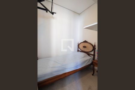 Apartamento à venda com 308m², 5 quartos e 5 vagas Apartamento à venda com 308m², 5 quartos e 5 vagasÁrea de serviço - quarto