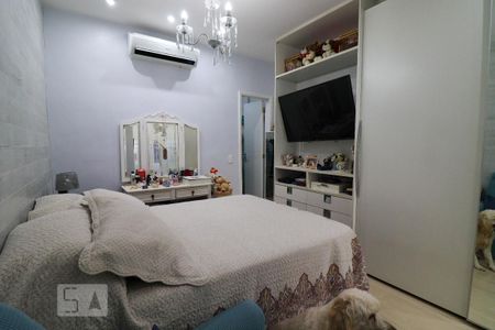 Apartamento à venda com 160m², 3 quartos e 1 vaga Apartamento à venda com 160m², 3 quartos e 1 vagaQuarto 2