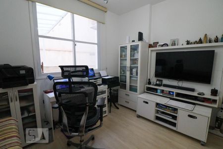 Apartamento à venda com 160m², 3 quartos e 1 vaga Apartamento à venda com 160m², 3 quartos e 1 vagaQuarto 1