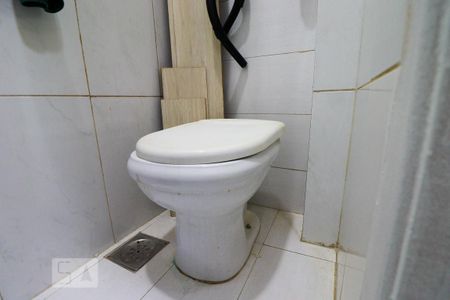 Apartamento à venda com 160m², 3 quartos e 1 vaga Apartamento à venda com 160m², 3 quartos e 1 vagaBanheiro de Serviço