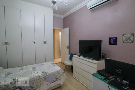 Apartamento à venda com 160m², 3 quartos e 1 vaga Apartamento à venda com 160m², 3 quartos e 1 vagaQuarto 2