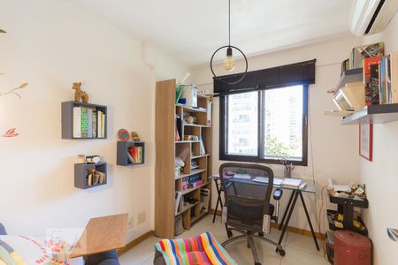 Quarto 1 de apartamento para alugar com 3 quartos, 90m² em Jacarepaguá, Rio de Janeiro