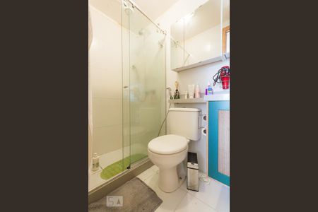 Apartamento para alugar com 90m², 3 quartos e 1 vaga Apartamento para alugar com 90m², 3 quartos e 1 vagaBanheiro da Suíte