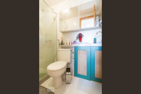 Apartamento para alugar com 90m², 3 quartos e 1 vaga Apartamento para alugar com 90m², 3 quartos e 1 vagaBanheiro da Suíte