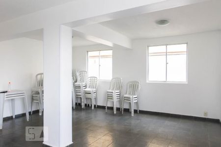 Apartamento à venda com 116m², 4 quartos e 1 vaga Apartamento à venda com 116m², 4 quartos e 1 vagaÁrea comum - Salão de festas