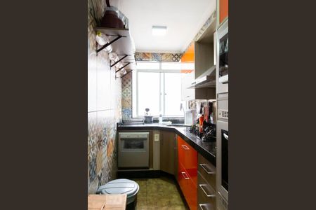 Apartamento à venda com 116m², 4 quartos e 1 vaga Apartamento à venda com 116m², 4 quartos e 1 vagaCozinha - Armários