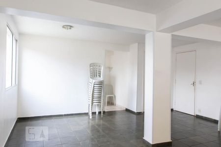 Apartamento à venda com 116m², 4 quartos e 1 vaga Apartamento à venda com 116m², 4 quartos e 1 vagaÁrea comum - Salão de festas