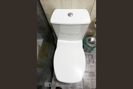 Apartamento à venda com 116m², 4 quartos e 1 vaga Apartamento à venda com 116m², 4 quartos e 1 vagaDetalhe banheiro