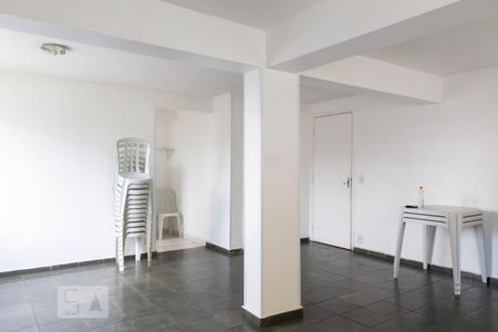 Apartamento à venda com 116m², 4 quartos e 1 vaga Apartamento à venda com 116m², 4 quartos e 1 vagaÁrea comum - Salão de festas
