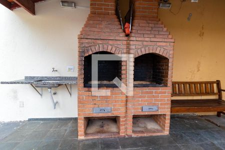 Apartamento à venda com 116m², 4 quartos e 1 vaga Apartamento à venda com 116m², 4 quartos e 1 vagaÁrea comum - Churrasqueira