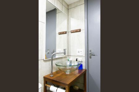 Apartamento à venda com 116m², 4 quartos e 1 vaga Apartamento à venda com 116m², 4 quartos e 1 vagaBanheiro 2